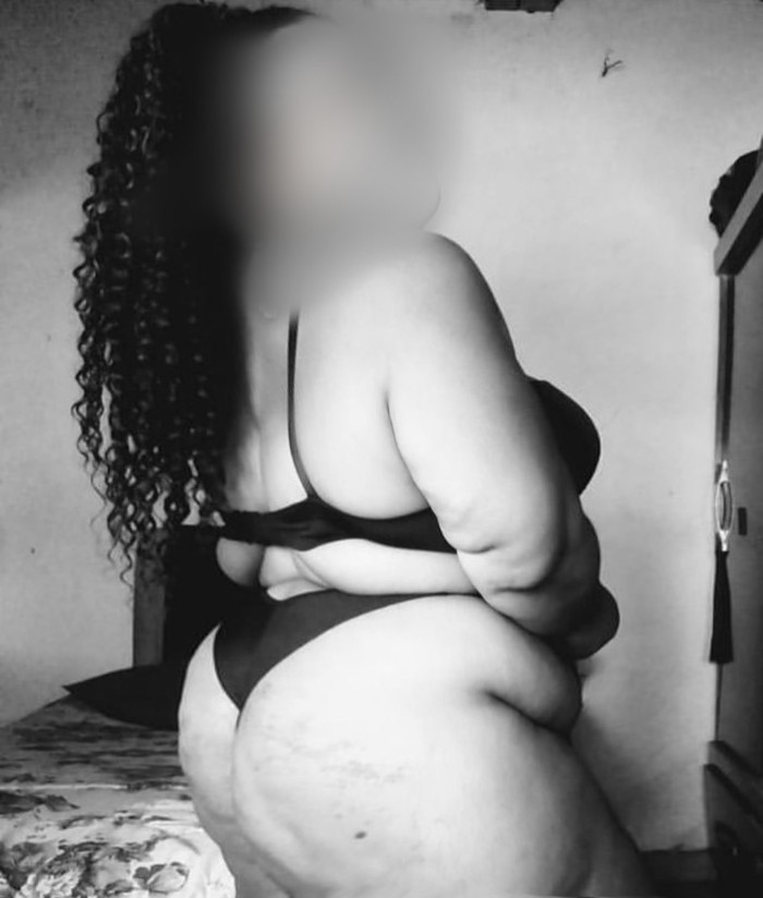 Mujer madura con curvas todo grande en Cartagena