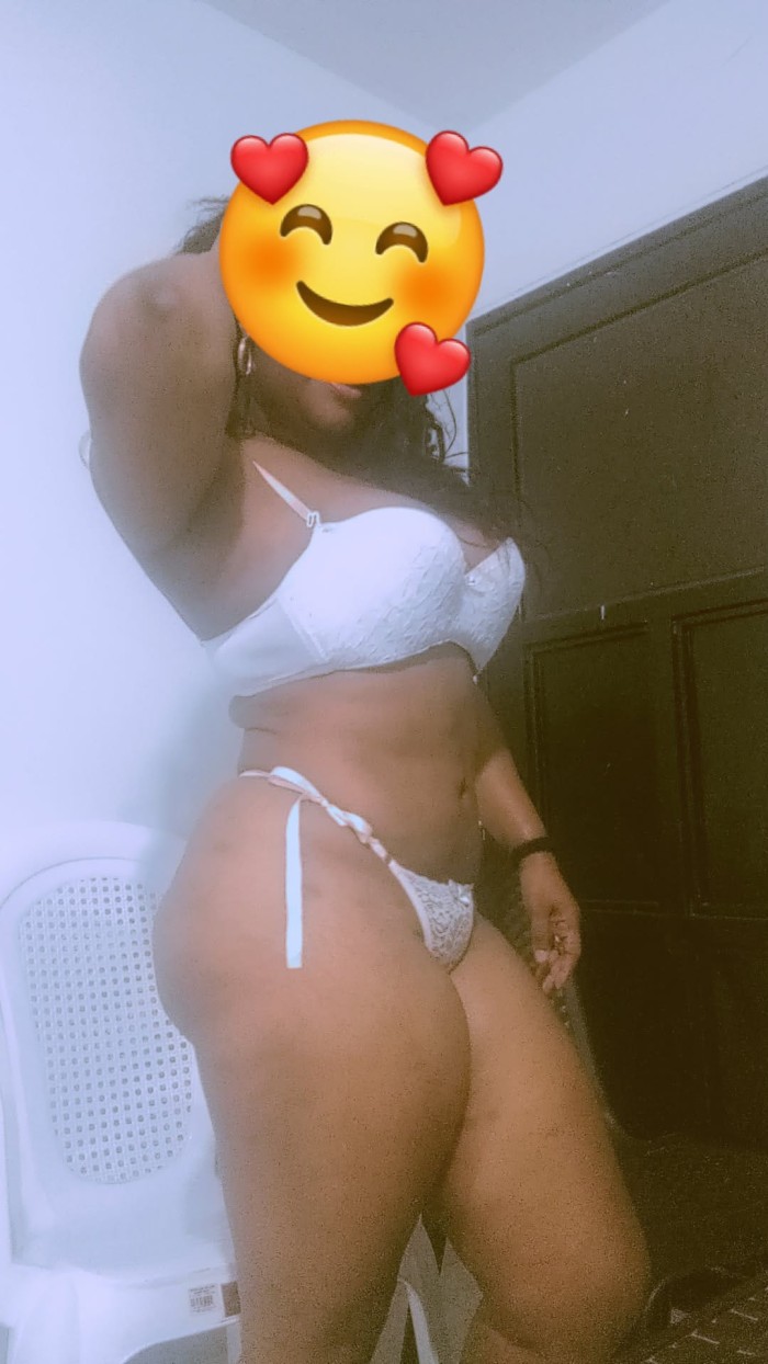 COLOMBIANA DE LUJO MORBOSA Y ARDIENTE