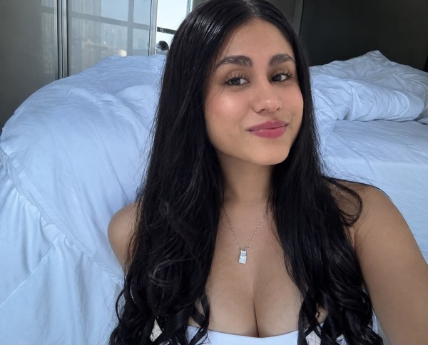 HERMOSA LATINA DE ENCANTO Y DE INFARTO