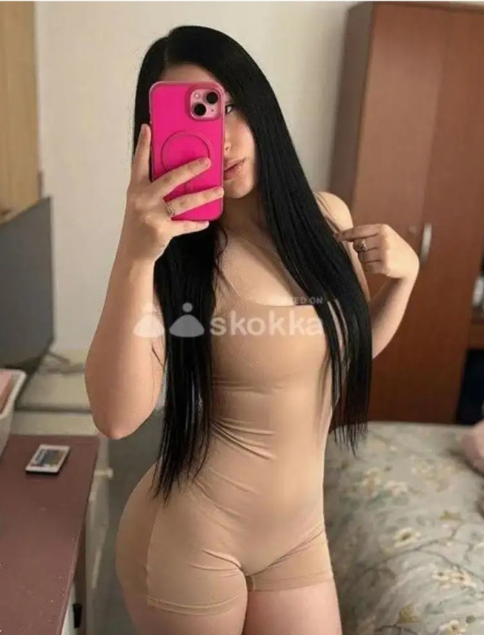 YASMIN SALIDAS,SITIO,VIDEOLLAMADAS