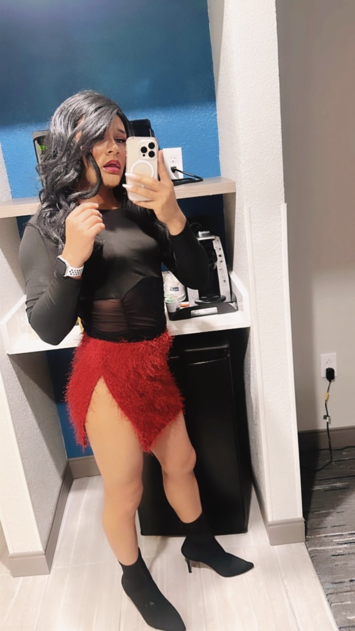 CATHRYN CHICA TRANS NIÑATA POLLON LECHERO