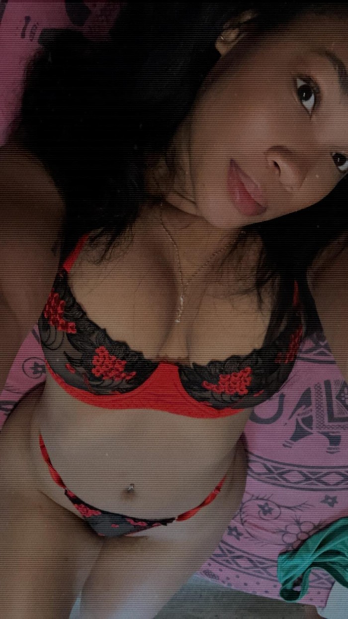 MICHEL FULL ANAL, MORENA CACHONDA Y COMPLACIENTE