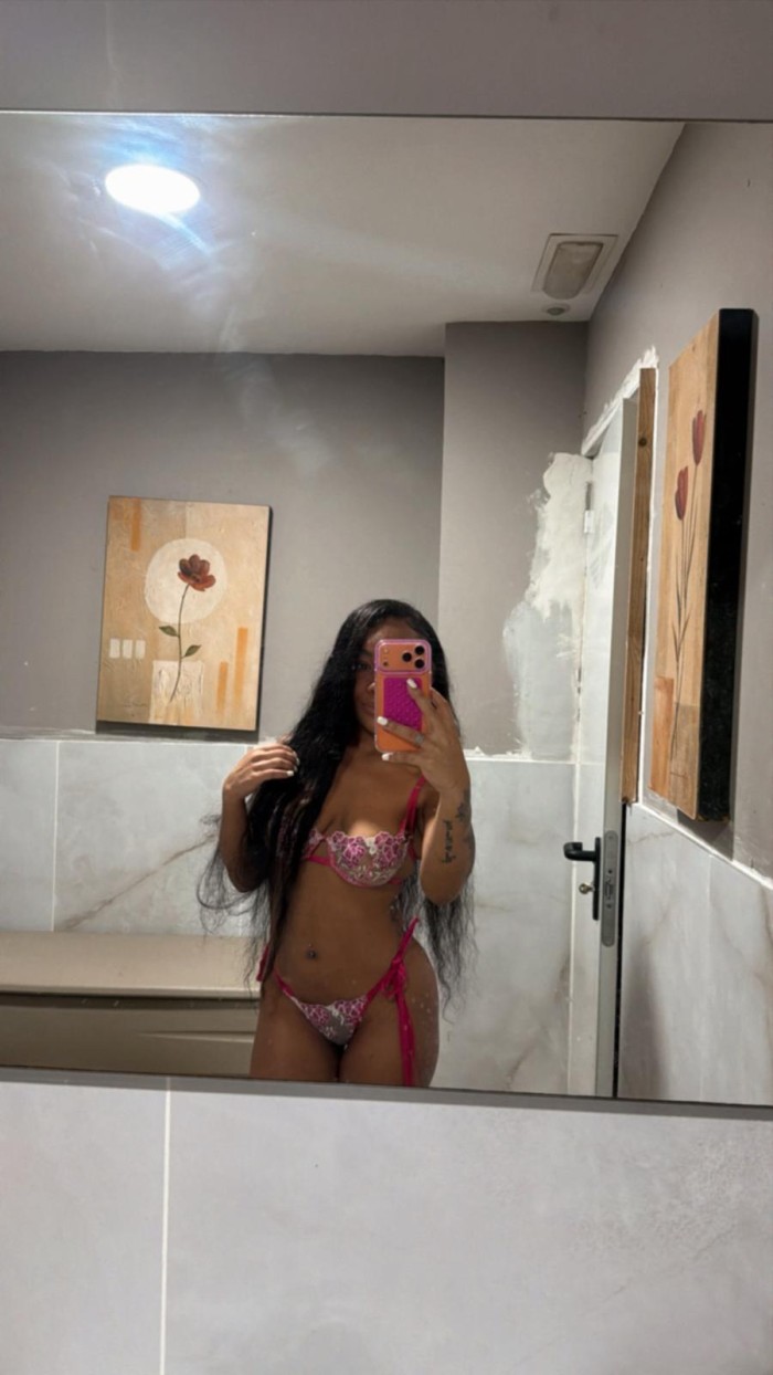MICHEL FULL ANAL, MORENA CACHONDA Y COMPLACIENTE