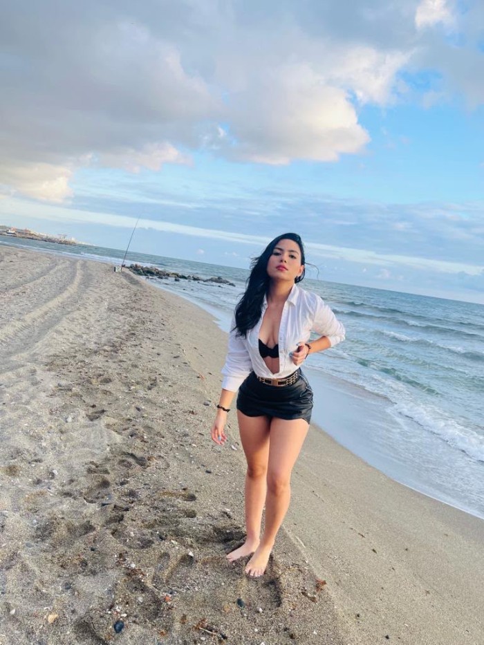 Camila, Preciosa joven novedad en Estepona