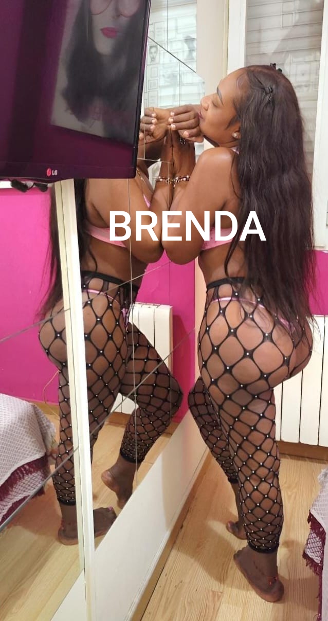BRENDA EN GARRUCHA MOJÁCAR VERA PALOMARES TURRE