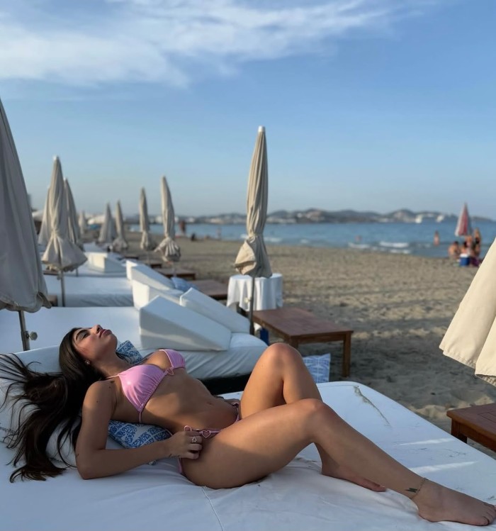 ESTOY EN EL MEDANO ¡EXCLUSIVA LATINA FIESTERA Y BIEN RICA DE CUERPO!