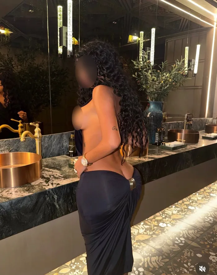 TU TENTACIÓN COLOMBIANA MÁS COQUETA 607527848