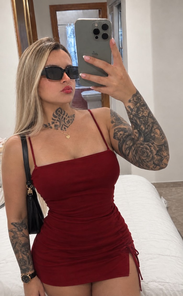 MEGAN COLOMBIANA GUAPÍSIMA 27 AÑOS NOVEDAD