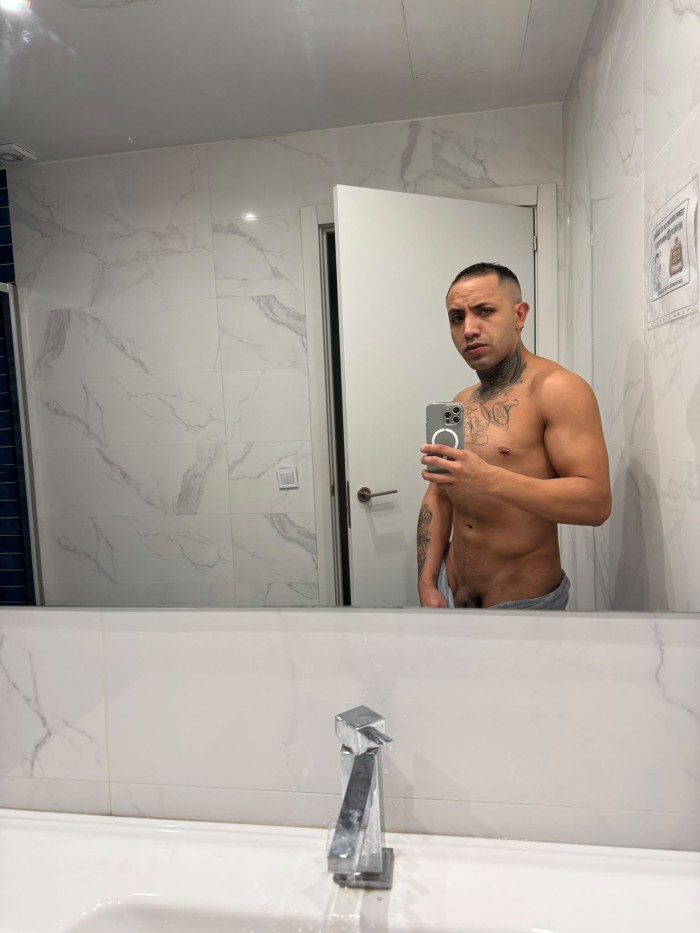 LATINO VIP SOLO PARA SOLVENTES. MUY COMPLACIENTE