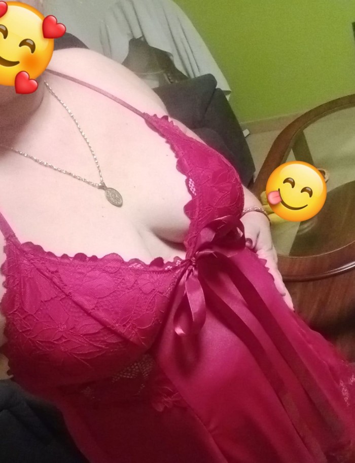 MADURITA CACHONDA MUY FIESTERA ..QUEDAMOS
