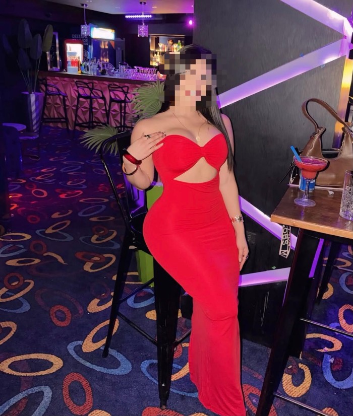 Cami fiestera 24h follapollas