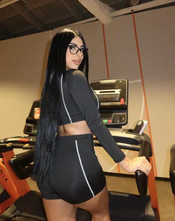 SAMARA EXQUISITA LATINA EN TU CIUDAD