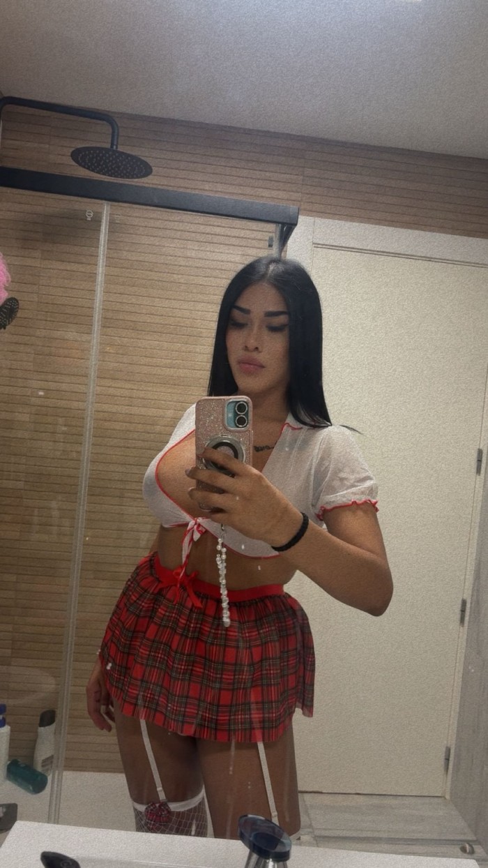 LINDA CHICA TRANS, NOVEDAD, SOLO TRABAJO CON ESPAÑOLES
