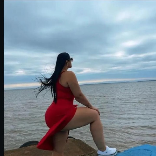 HERMOSA SENSUAL COMPLACIENTE DIOSA DEL SEXO