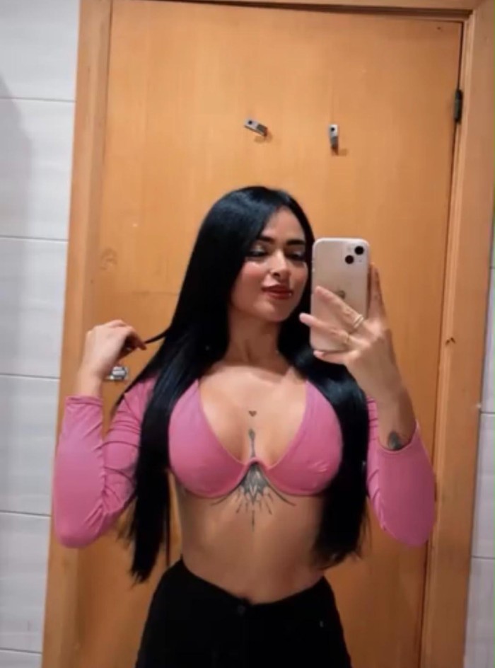 EMILY NOVEDAD COLOMBIANA GUAPISIMA COMPLETA 24H EN PALMA