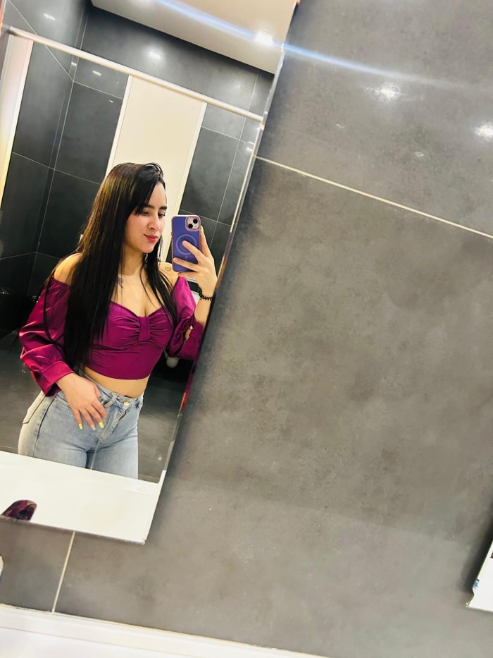 SOFÍA 19AÑOS VENEZOLANA FOGOSA ¡La Nena Más Cachonda ya esta en palma!