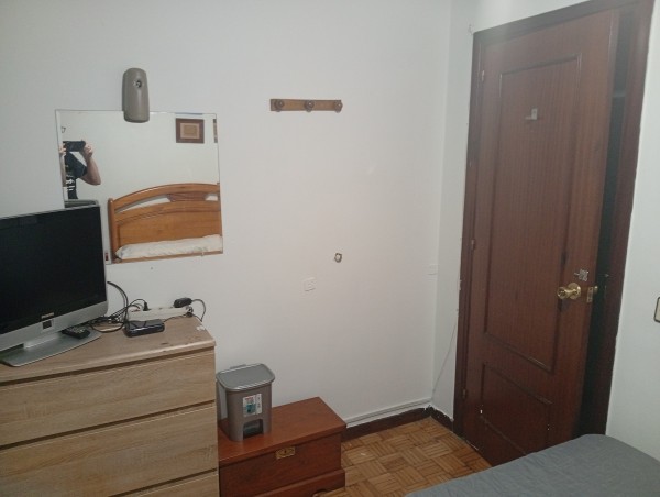 Alquilo habitación por semana en Oviedo