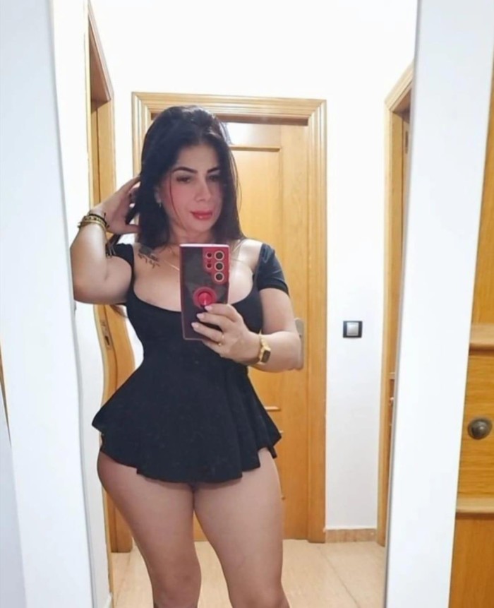 UNA EXPERIENCIA UNICA TU MORENA DE TU SUEÑO EL EJI