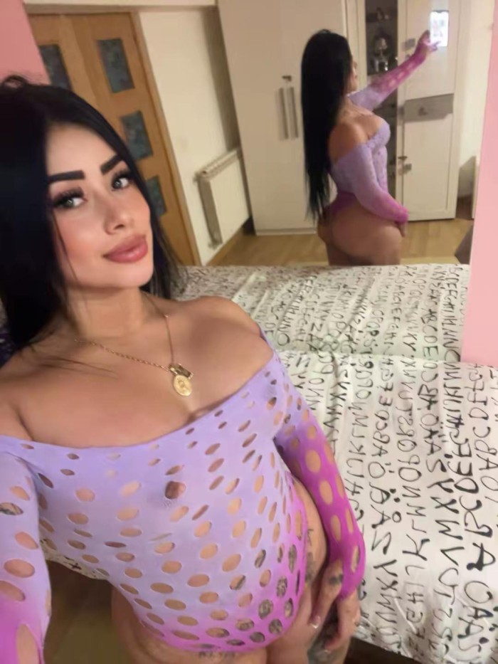 Kamila Colombiana Fiestera en Burgos