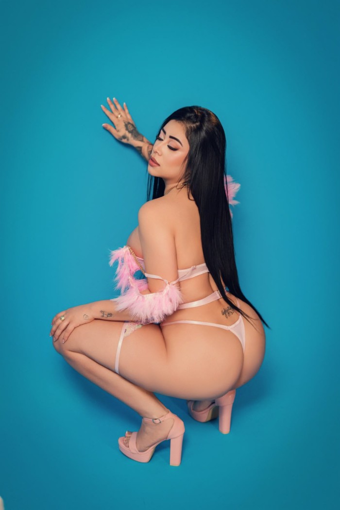 Kamila Colombiana Fiestera en Burgos