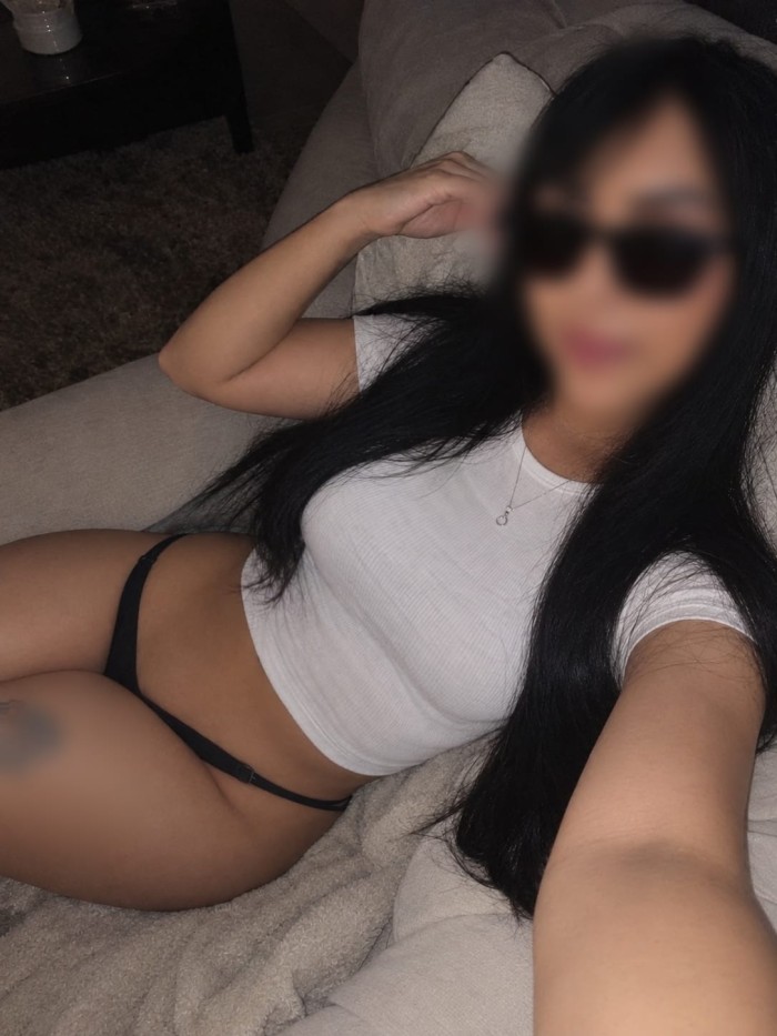 JULIANA BOMBA DE SEXO CACHONDA EN ALCOY