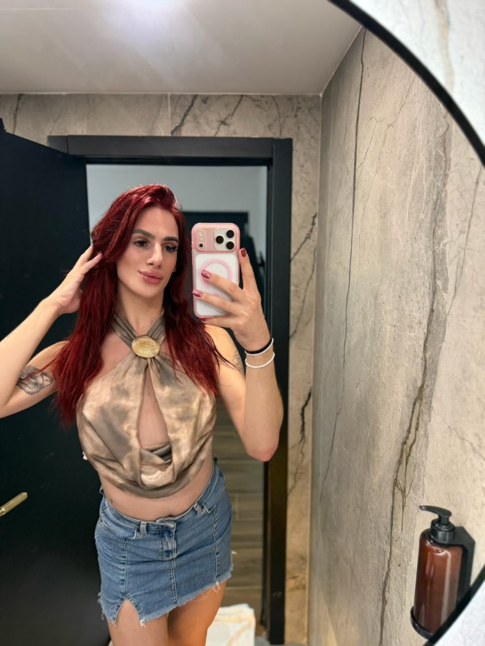 Independent TRANS woman with a discreet location i
