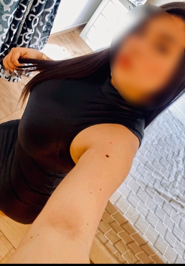 SIN RESTRICCIONES DISPUESTA A COMPLACERTE LLAMAME,747466617