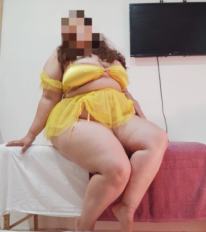 CHICA GORDITA JOVEN 32 AÑOS