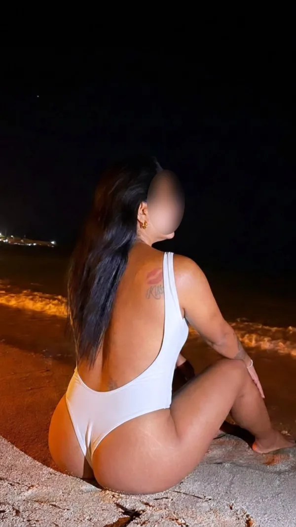 FOGOSA, IMPLICADA Y CACHONDA LATINA,613485154