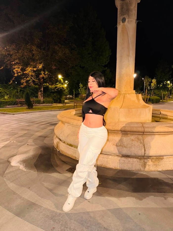 Bonita latina de lujo en Bilbao