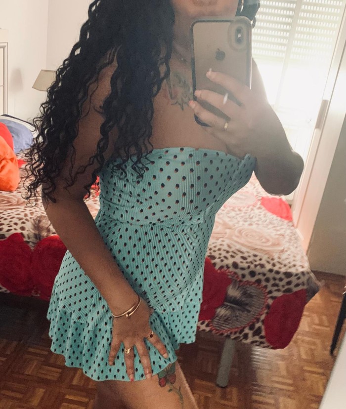 PUTITA MUY ARDIENTE VEN Y FOLLEMOS MUY RICO