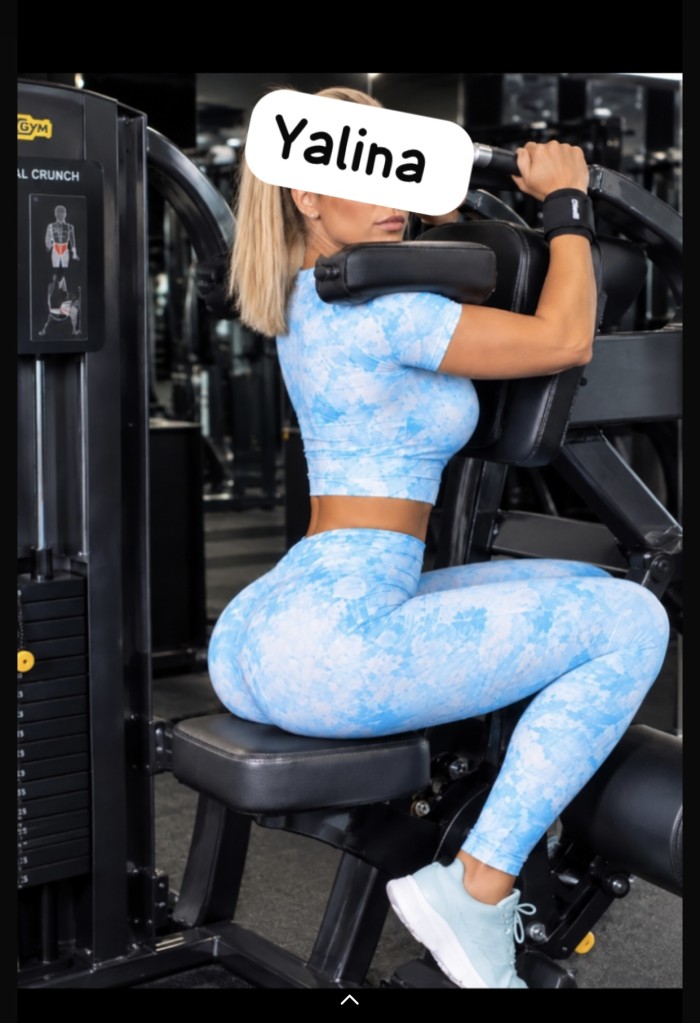 Estás buscando una chica espectacular rubia