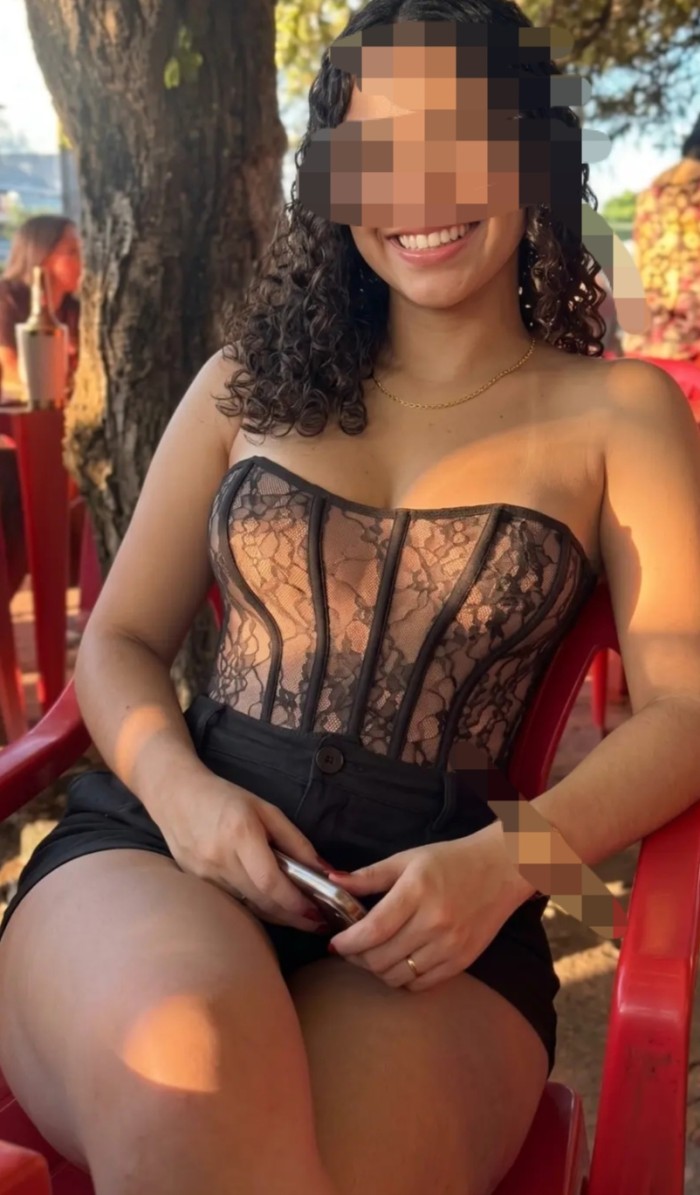 CHICA LATINA PRIMERA VEZ EN ALCAZAR DE SAN JUAN