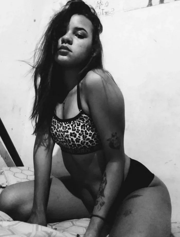 La chica del deseo , te hare vibrar de placer