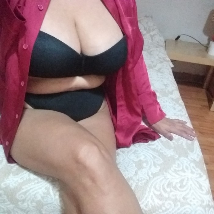 Muy guapa masajes relajantes descontracturantes y