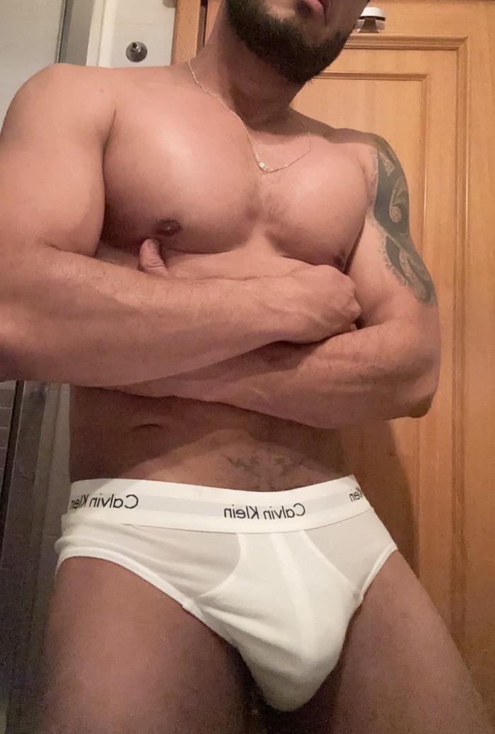 Latín Dot morbo masculino