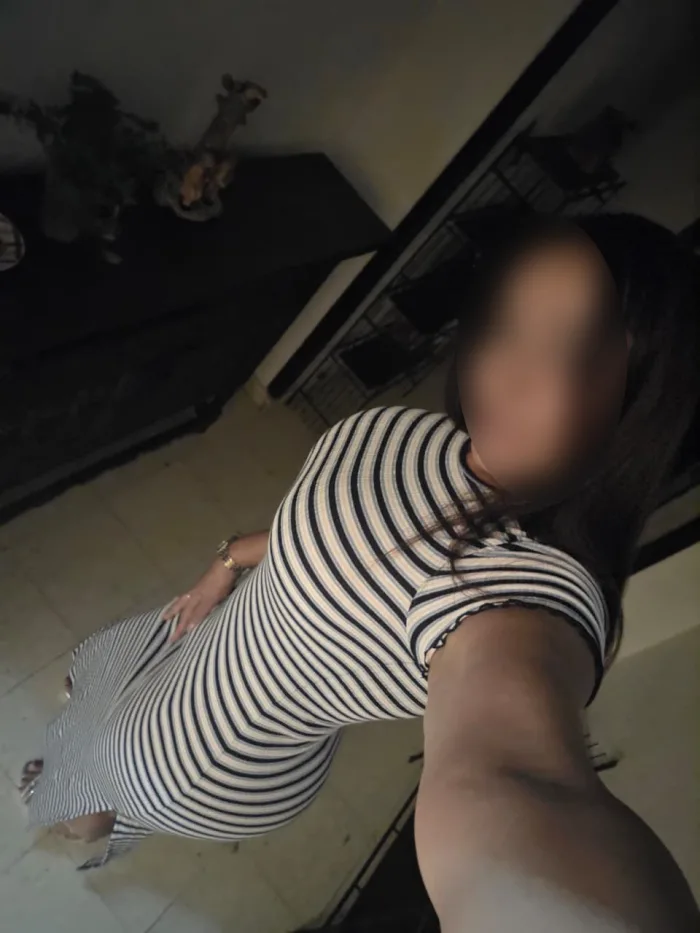 LATINA CACHONDA Y MUY EXQUISITA 666189562