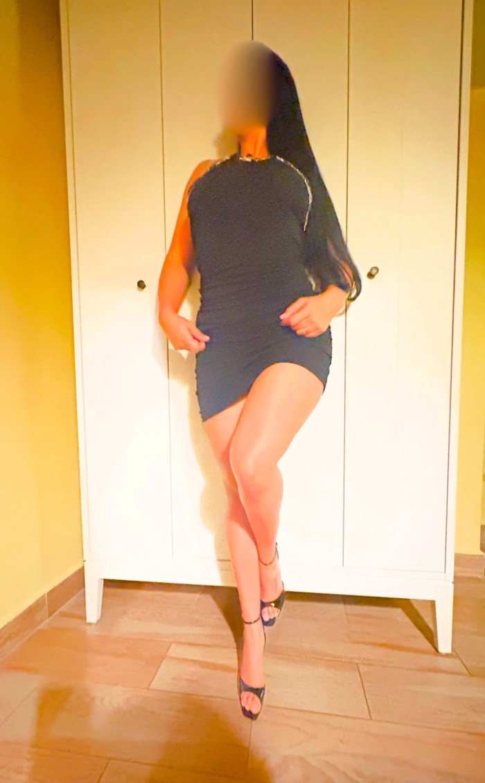 COLOMBIANA DE LUJO MORBOSA Y PROVOCATIVA