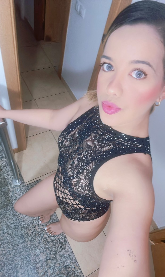 MIA NOVEDAD PRECIOSA JOVEN ARDIENTE EN MANRESA