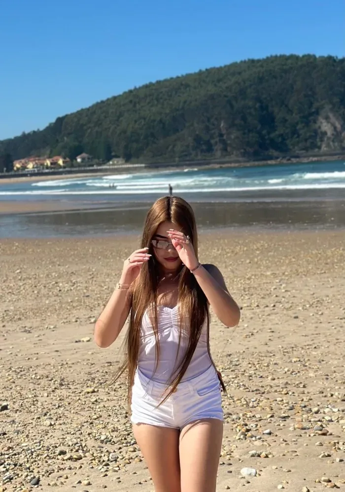 Impresionante escort teen en Bilbao
