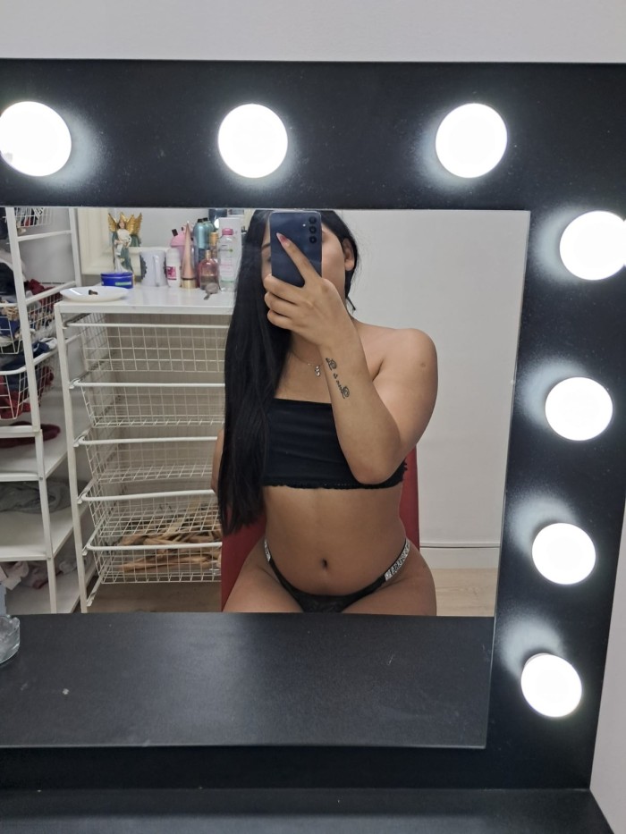 TRANS ARDIENTE SENSUAL DESEOSA DE SEXO