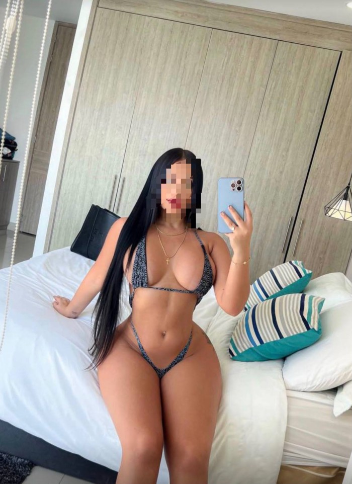 Cataleya flaca chupo rico