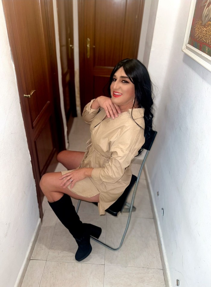 soy chica trans muy caliente y muy guarra