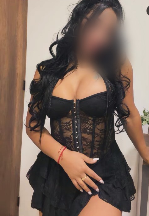 Fiestera a tope madurita de 38 años son límites