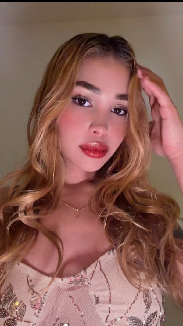 ARDIENTE SENSUAL ESCORT CACHONDA NOVEDAD
