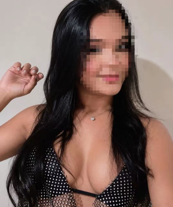 Exclusiva COLOMBIANA putona lujo y lujuria de mujer solo para TI