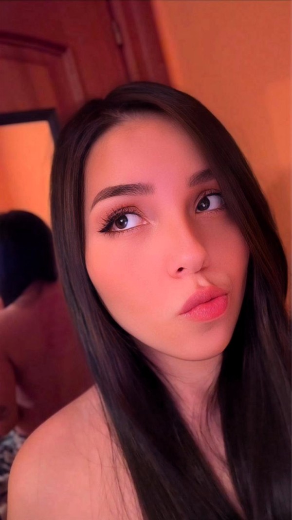✯ ✯ 22 AÑOS, EXPLOSIVA COLOMBIANA CON GANAS DE PECAR EN OVIEDO ✯ ✯