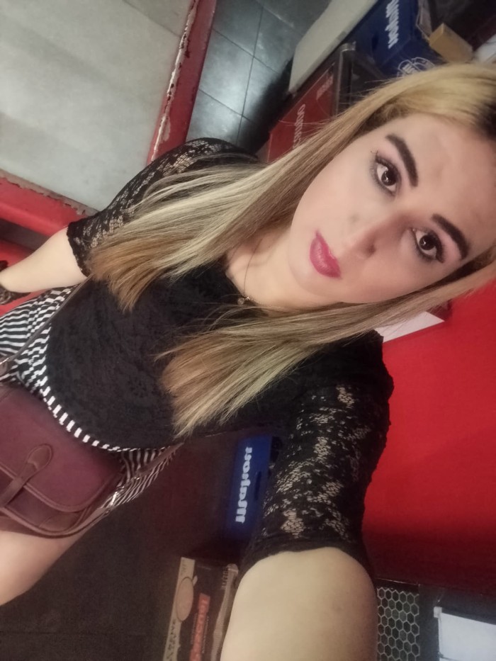 Leidy fiestera recién llegada
