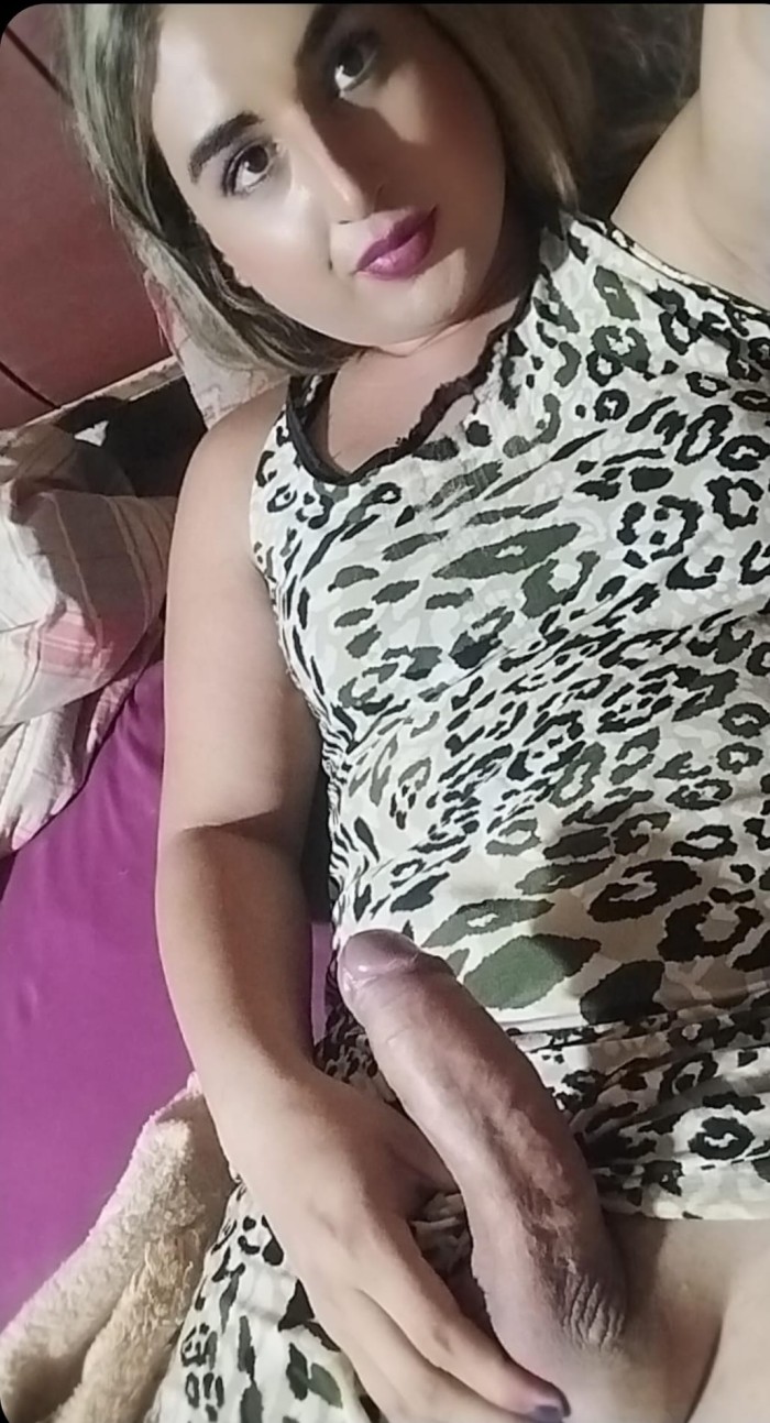 Leidy fiestera recién llegada