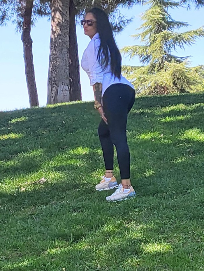 ENAMORADA SIMPATICA  ARDIENTE DESEOSA DE SEXO